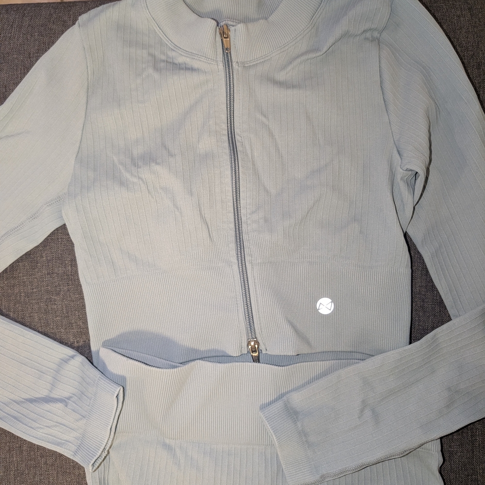 Chic Light Blue Ribbed Two-Piece Set - Picture 2 of 3
